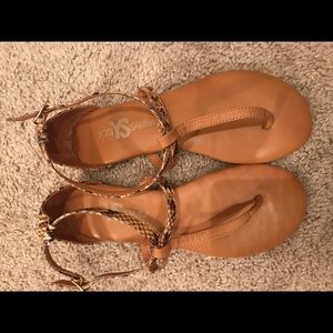 Yosi Samra Sandal, Size 7